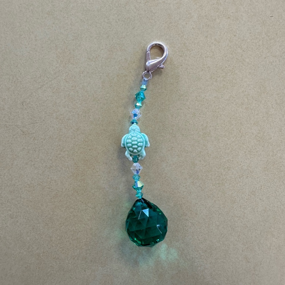 Handmade Turtle Keychains - Picture 2 of 4